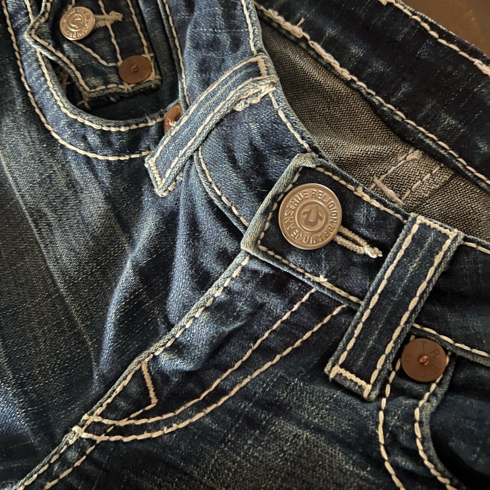 True Religion Jeans: Triple Thread Authentic - Picture 10 of 10